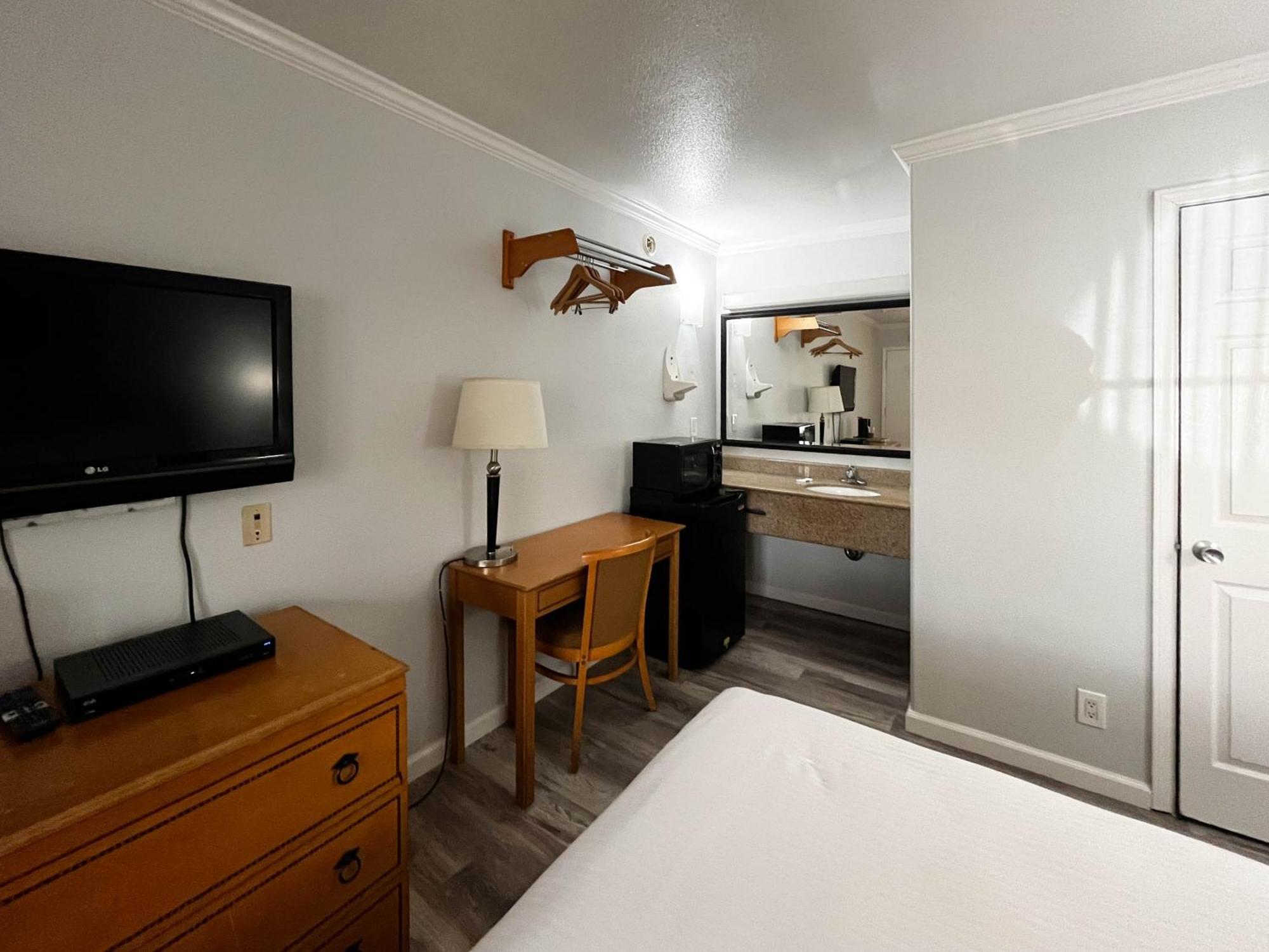 Motel 6 San Francisco Ca Lombard Street מראה חיצוני תמונה