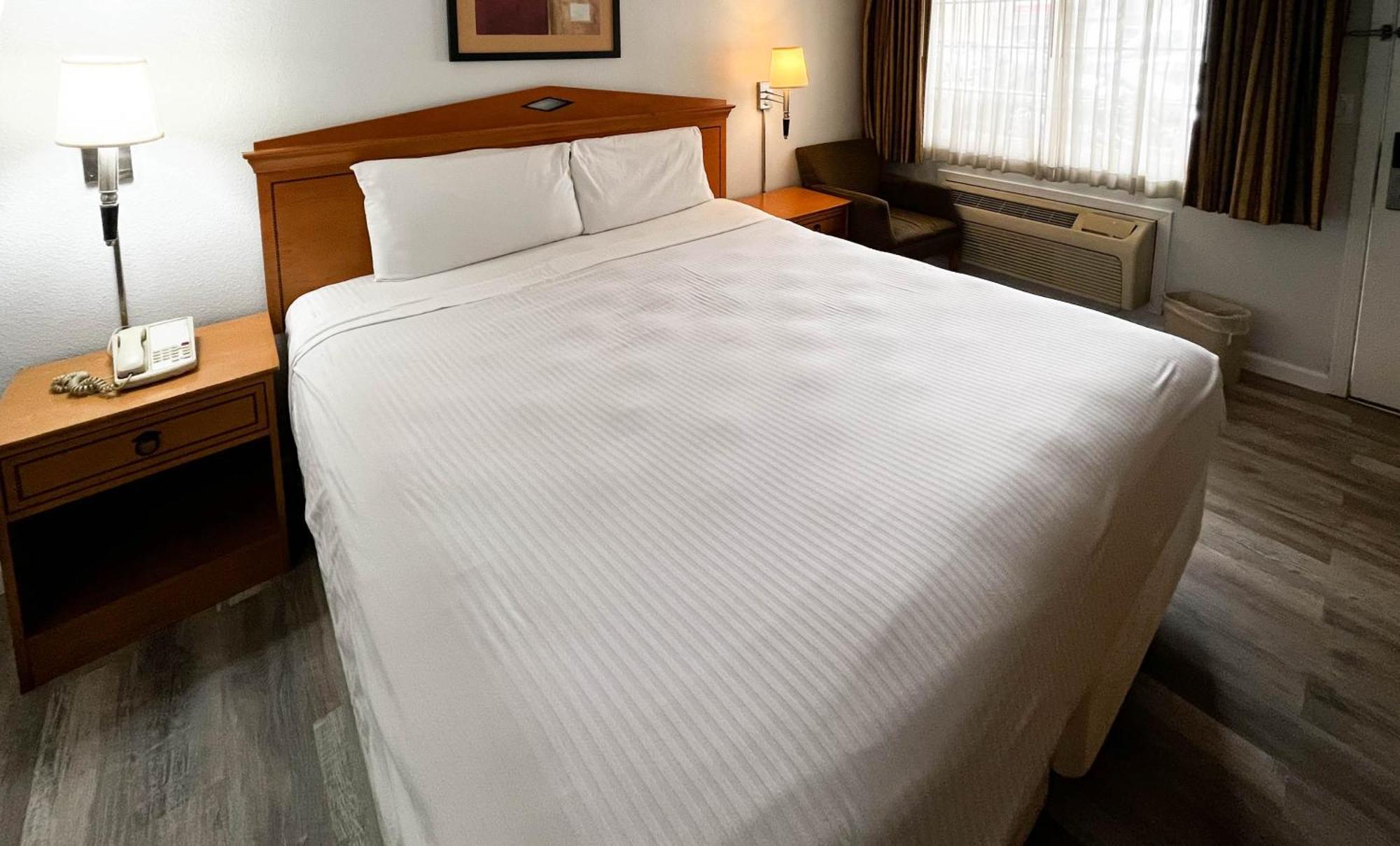 Motel 6 San Francisco Ca Lombard Street מראה חיצוני תמונה